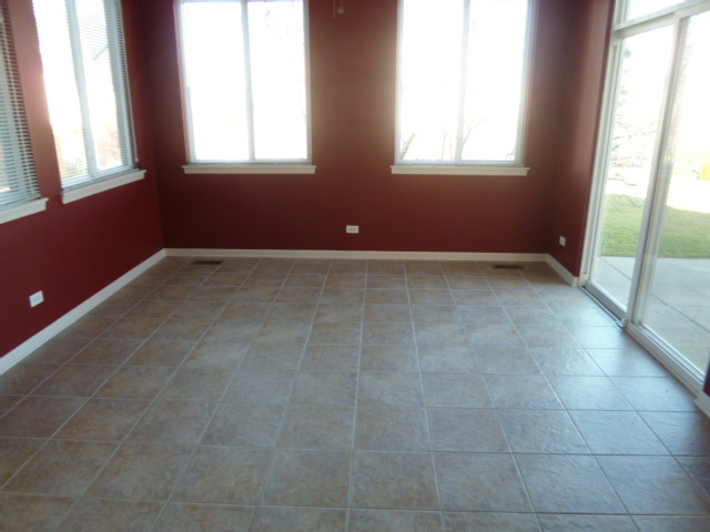 25432 Grotto Ct, Plainfield, IL 60585 photo 9