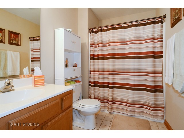 500 E Conley Dr, Elburn, IL 60119 photo 9