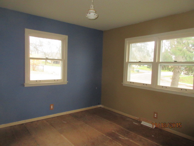 244 N 3rd St, Elburn, IL 60119 photo 9