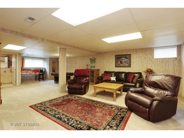 1061 Gallant Ct, Wheaton, IL 60187 photo 22