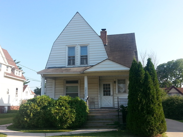 321 Standish St, Elgin, IL 60123 photo 1