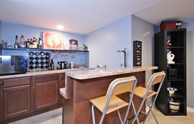 1383 S 6th Ave, Des Plaines, IL 60018 photo 10