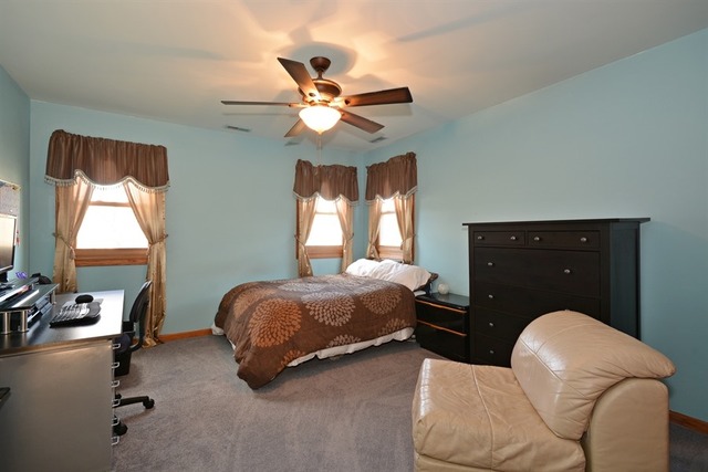 1485 Jasper Dr, Wheaton, IL 60189 photo 12