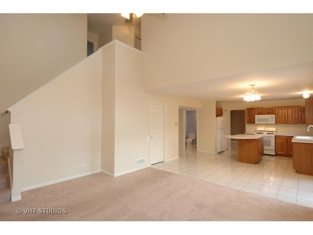 295 Aberdeen Dr, Algonquin, IL 60102 photo 8