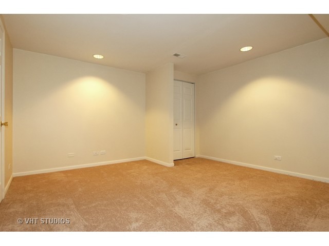 295 Aberdeen Dr, Algonquin, IL 60102 photo 18