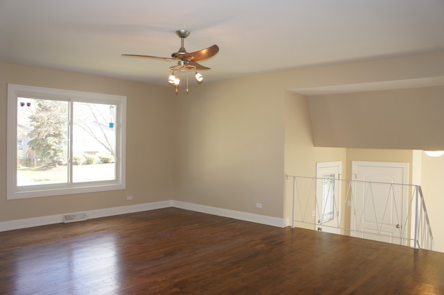 4160 Ohare Dr, Hoffman Estates, IL 60192 photo 4