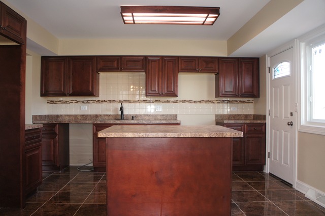 4160 Ohare Dr, Hoffman Estates, IL 60192 photo 8