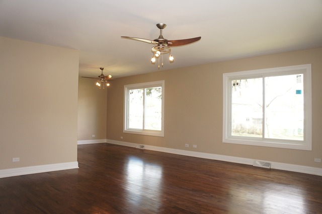 4160 Ohare Dr, Hoffman Estates, IL 60192 photo 3