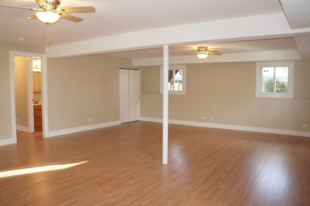 4160 Ohare Dr, Hoffman Estates, IL 60192 photo 20