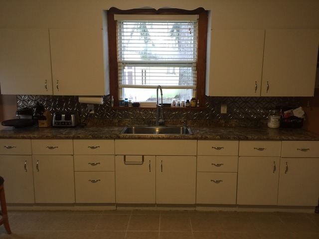 9108 N Main St, Leaf River, IL 61047 photo 6