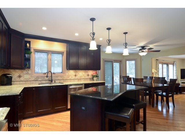 4109 Jody Ct, Rolling Meadows, IL 60008 photo 6