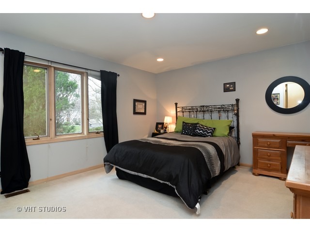 4109 Jody Ct, Rolling Meadows, IL 60008 photo 17