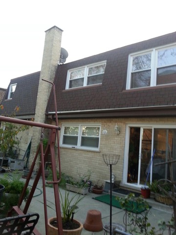 4735 N Maria Ct, Chicago, IL 60656 photo 2