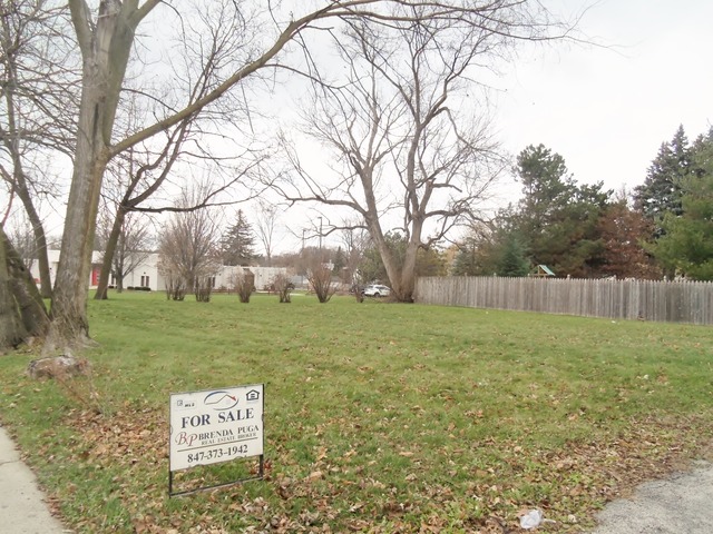 576 Summit St, Elgin, IL 60120 photo 17