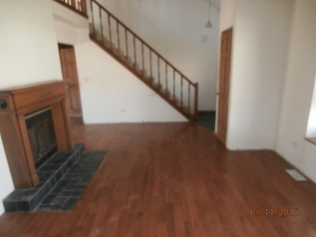 15329 S Francis Dr, Plainfield, IL 60544 photo 4