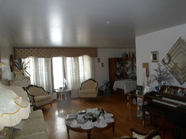 7848 W 80th St, Bridgeview, IL 60455 photo 3