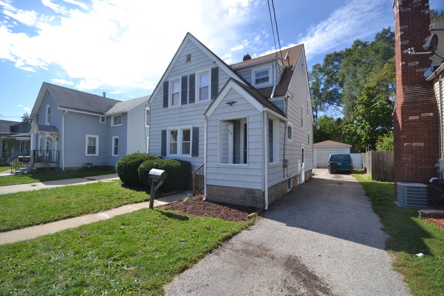 539 S Union St, Aurora, IL 60505 photo 15