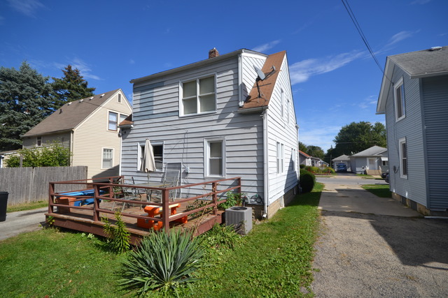 539 S Union St, Aurora, IL 60505 photo 17