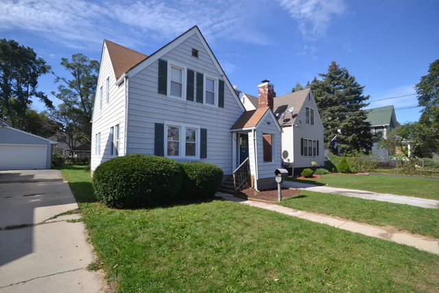 539 S Union St, Aurora, IL 60505 photo 14