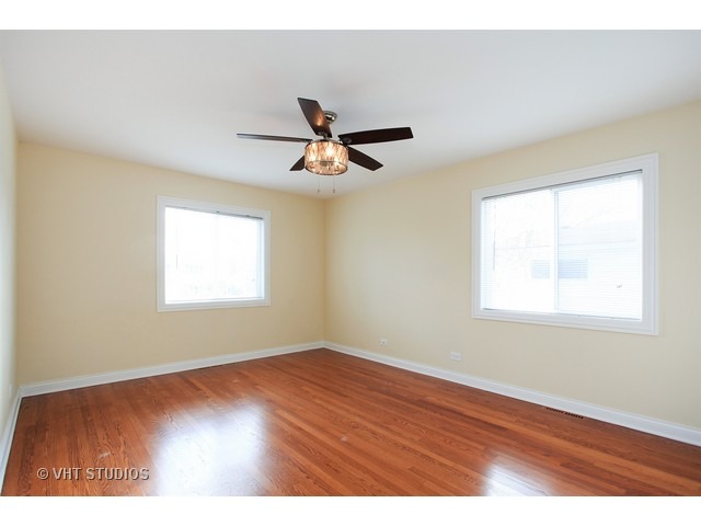 1430 Hackberry Rd, Deerfield, IL 60015 photo 9