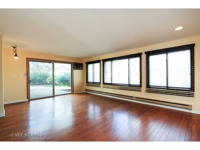 1430 Hackberry Rd, Deerfield, IL 60015 photo 7
