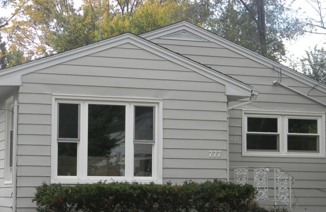 777 Orange St, Elgin, IL 60123 photo 1