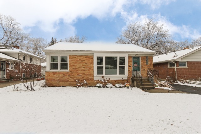 20 N Maple St, Mount Prospect, IL 60056 photo 2