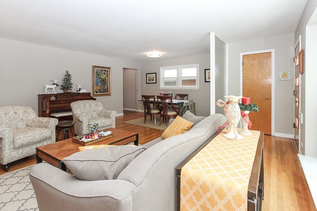 20 N Maple St, Mount Prospect, IL 60056 photo 7
