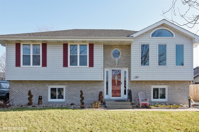 2704 Frank Turk Dr, Plainfield, IL 60586 photo 1