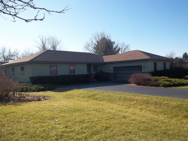 1801 W Edward Ct, Mchenry, IL 60051 photo 1