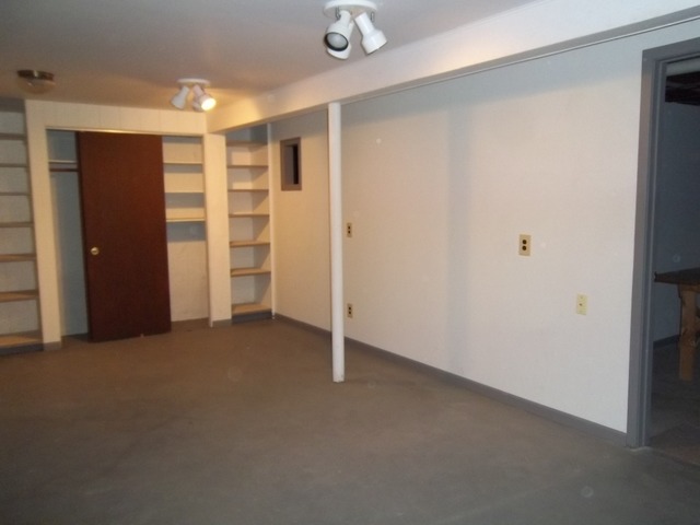 1801 W Edward Ct, Mchenry, IL 60051 photo 12