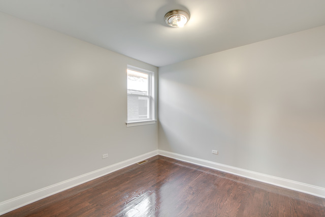 7718 S Constance Ave, Chicago, IL 60649 photo 12