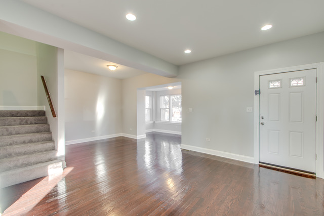7718 S Constance Ave, Chicago, IL 60649 photo 4