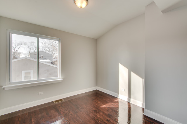 7718 S Constance Ave, Chicago, IL 60649 photo 13