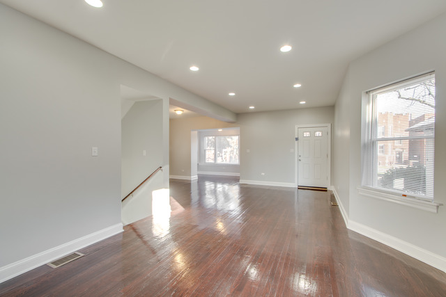 7718 S Constance Ave, Chicago, IL 60649 photo 3