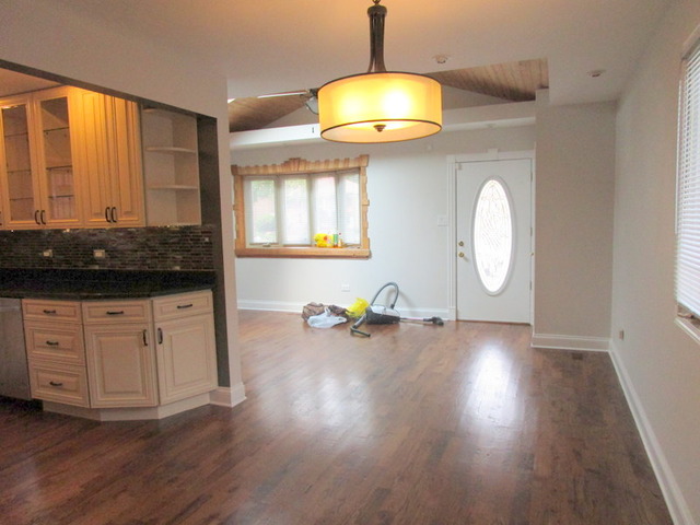 147 E 124th St, Chicago, IL 60628 photo 6