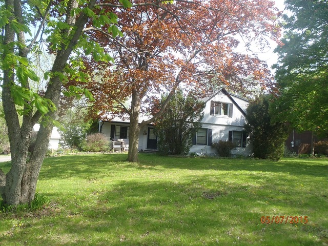 515 Pine St, Batavia, IL 60510 photo 1