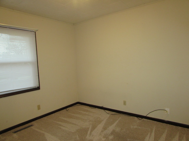 6295 E Flora St, Kankakee, IL 60901 photo 12