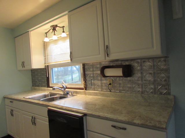 6295 E Flora St, Kankakee, IL 60901 photo 6