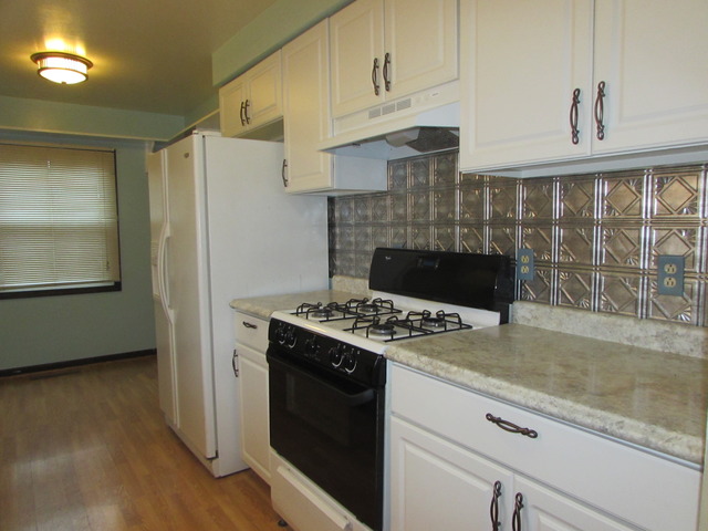 6295 E Flora St, Kankakee, IL 60901 photo 9