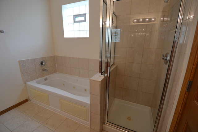 719 E 41st St #1, Chicago, IL 60653 photo 14