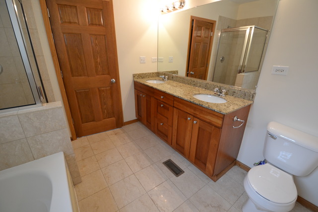719 E 41st St #1, Chicago, IL 60653 photo 13