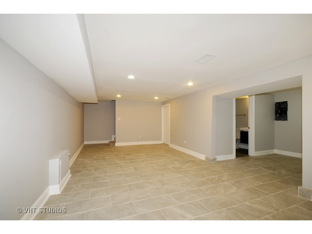 17121 Longfellow Ave, Hazel Crest, IL 60429 photo 8