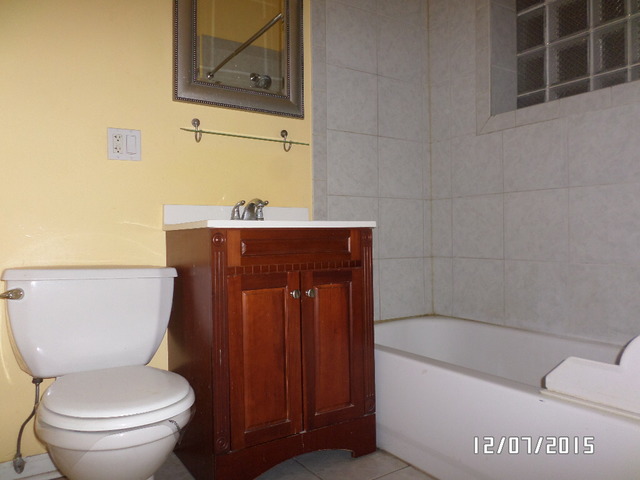 964 E 62nd St #2A, Chicago, IL 60637 photo 6