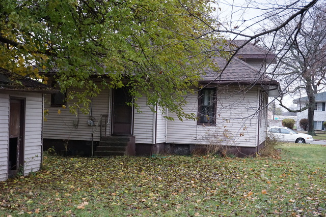 560 Henry St, Kankakee, IL 60901 photo 6