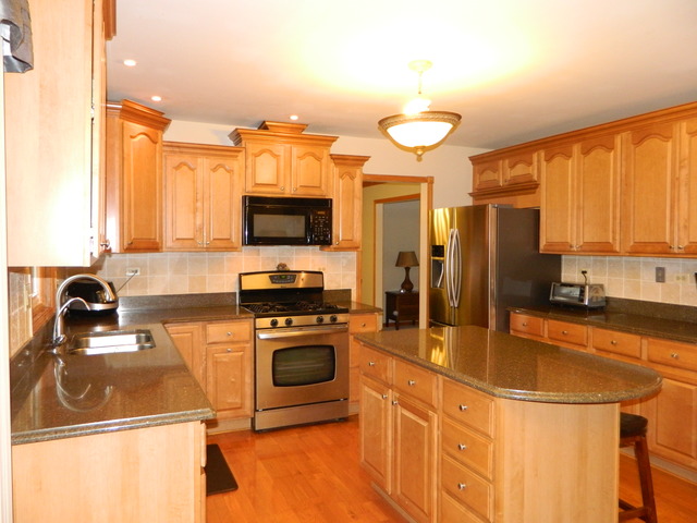 5135 Barcroft Dr, Barrington, IL 60010 photo 8