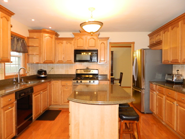 5135 Barcroft Dr, Barrington, IL 60010 photo 7