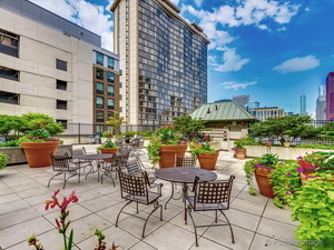 41 E 8th St #2705, Chicago, IL 60605 photo 4