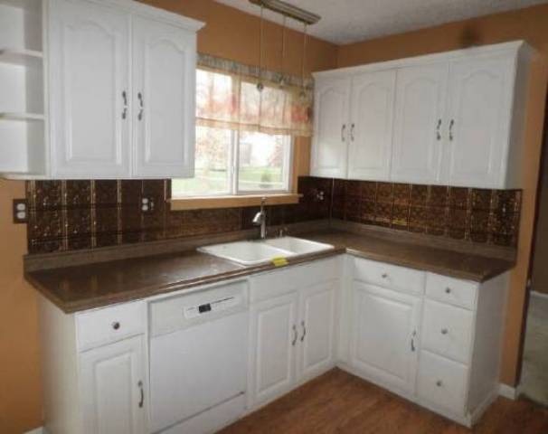 1860 Fulton Ln, Hanover Park, IL 60133 photo 9