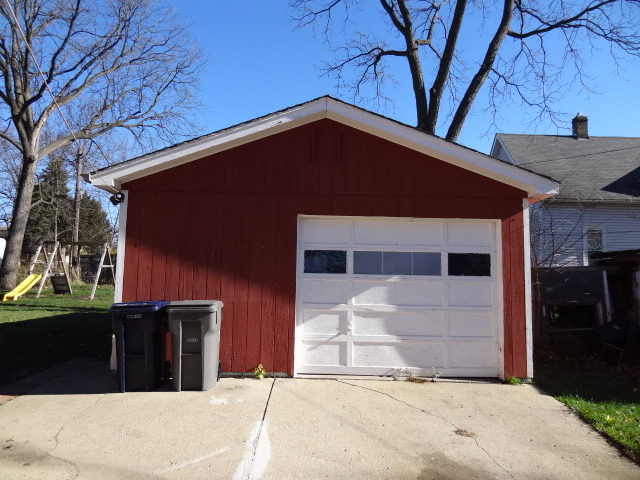 559 Brook St, Elgin, IL 60120 photo 16